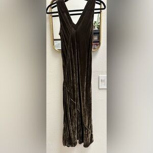 CP Shades Velvet V-Neck Dress